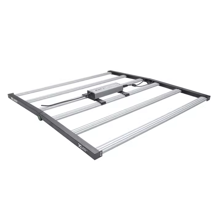 LED 680w con driver LUMii XLED - Focos LED para cultivos indoor - 2.75 umol/J - 1870 umol/s - 1