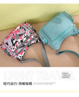 Bolso De Hombro Para Mujer Nylon Impermeable Bolso Bandolera Estilo Casual Con Solapa Y Bolsillos Internos Florales - details 1