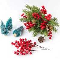 10Pcs Ramas De Pino Artificiales Con Bayas Rojas Para Decoración De Navidad Árbol De Navidad Corona De Navidad Regalos - details 2
