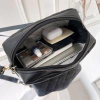 Bolso De Hombro Para Mujer En PU De Lujo Con Bordado De Lingge Negro Bolso Bandolera Pequeño Bolsa De Almacenamiento Moda - details 14
