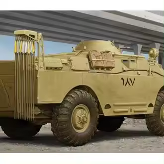 TROMPETER 05516 RUSO NBC TARDE 1/35 - 1