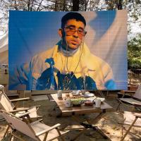 Bandera Colgante De Polyester Con Patrón Creativo De Bad Bunny Bandera Impresa Para Manualidades Y Decoración Del Hogar Tamaño Variado - details 9