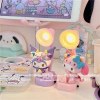 Lámpara De Escritorio Mini Cartoon Sanrio Kuromi Melody Pochacco Para Decoración De Mesa Regalo De Cumpleaños Para Niñas Luz Nocturna DIY - details 0