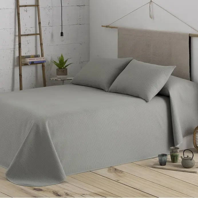 DHESTIA HOME Colcha Bouti Verano Nido Abeja Lavado Piedra Menta Dhestia Home - Elegante Patrón Celdas - Suave Polialgodón - Ideal para Verano y Entretiempo - Incluye Funda Cojín - 1