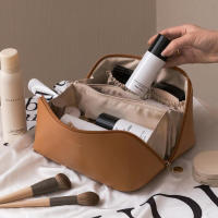 Bolsa De Cosméticos Para Mujer Elegante De Cuero PU Organizador De Maquillaje Y Aseo Para Viaje Pouch Colgante Tote De Viaje - details 13
