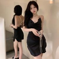 Vestido De Satén Para Mujer Estilo Coreano Con Escote En V Y Espalda Descubierta Vestido De Sujeción Con Manga Regular Largo De Rodilla - details 1