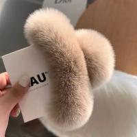 Pinza Para El Pelo De Felpa Bonita Multifuncional Para Rascar El Pelo Y Cola De Caballo Para Mujer Moda Adulto - details 0