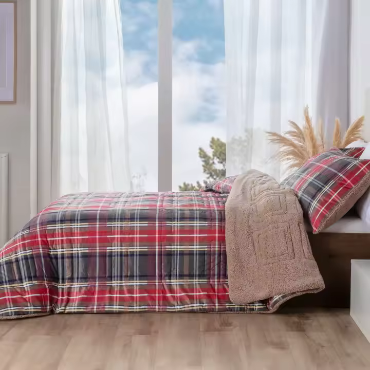 Manterol - Edredón quilt de borreguito cuadros escoceses verde y rojo. Tejido térmico sherpa muy cálido, suave y mullido para un descanso reparador en invierno. - 1