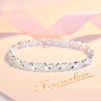 Pulsera de Amor estilo europeo y Americano Nuevo Plisado 925 pulsera de corazón a corazón para Mujer personalidad creativa simple XO
Pulsera - details 2