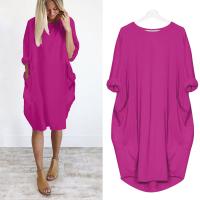 Vestido Rosa Suave Para Mujer De Talla Grande Con Mangas Largas Y Cuello En V Estilo Casual Largo Hasta La Rodilla - details 0