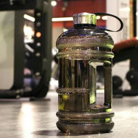 Botella De Agua Portátil De 2L PETG Gran Capacidad Para Ejercicio Y Deporte Con Mango Y Remojo Para Gimnasio Al Aire Libre - details 7