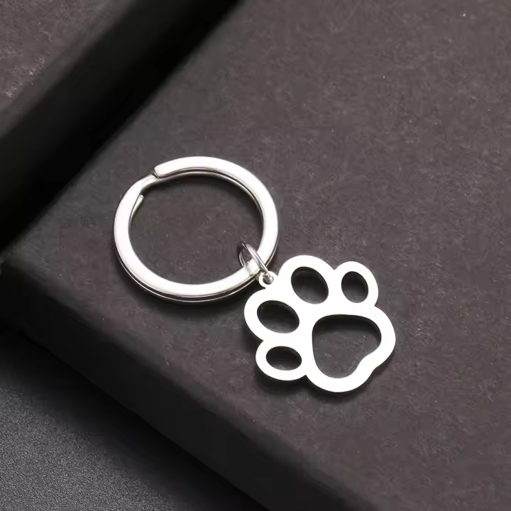 Llavero De Acero Inoxidable Con Diseño De Patas De Perro De Dibujos Animados Colgante De Moda Para Llaveros De Coche Joyería Regalos Color Plata - 1