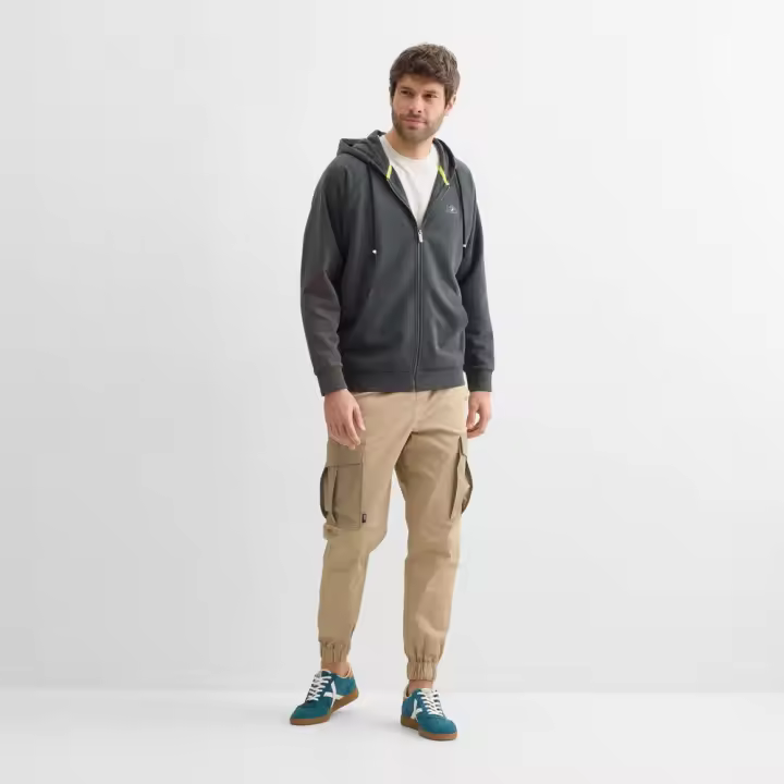 Munich Hoodie road lifestyle 2507453 - 1