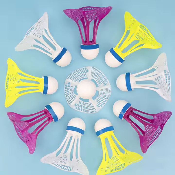 3 Pcs Suelta De Badminton Resistente Al Viento Multicolor Nylon Accesorios De Entrenamiento Deportes Suplementos - 1