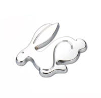 Emblema De Conejo Corre 3D Para VW Universal Adorno De Coche De Plata Cromo Estilo Dibujos Animados Para Maletero Acessorios De Coche - details 9