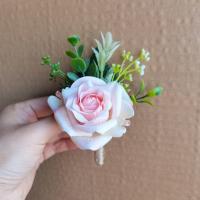 Corsage Rustico Para Novio Y Llavero De Boda Blanco Con Rosa Eucalipto Hiedra Orchidaya Berries Gypsophila Accesorios De Vestimenta Para Bodas Cumpleaños Y Decoración Personal - details 9