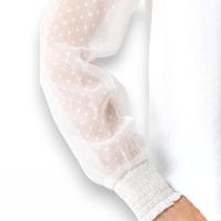 Blusa Tiffosi Lua en blanco brillante, escote pico y manga larga con elástico en los puños. - details 3