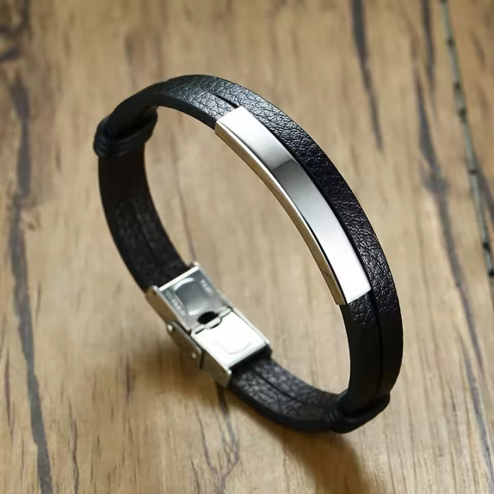 Pulsera De Cuero Genuino Negro Para Hombre Vnox ID Tag Estilo Elegante Doble Capa Envolvente Ajustable 8.26 Pulgadas - 1
