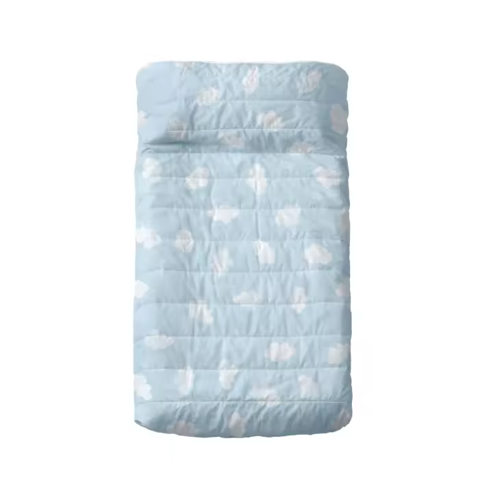Happyfriday- Clouds blue Colcha Cuna (100x130 cm), Colchas infantiles 100% Algodón (exterior) 100% Poliéster (relleno), calidad de 150 TC, Fabricado en España - 1