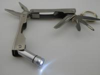 Alicates multifuncionales, alicates multiherramienta, alicates pequeños con luz, mini alicates plegables, suministros para exteriores - details 3