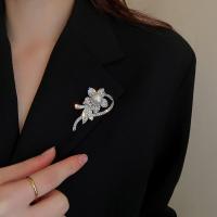 Broche De Girasol Amarillo Lujo Para Mujer Con Diamantes Broche De Plantas Luna Flor Geométrico Joyería Elegante Para Ropa - details 9