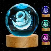 Bola De Cristal Con Láser 3D Y Luz Colorida Astronauta Regalo Perfecto Para Hija Madre Amiga Decoración Para Sala De Estar Dormitorio - details 4