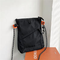 Bolso De Hombro Pequeño Y Resistente Al Agua Para Viajes 1 Pieza Unisex Deportivo Cruzado Bolsa De Mano Cuadrada Para Hombres Y Mujeres - details 1