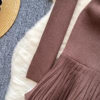 Vestido Corto Tejido Y2K Para Mujer Con Botones Cuello En V Diseño De Corbata Slim Para Oficina Estilo Chic Temporada Otoño - details 21