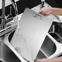 Titanium Cutting Board, 2 Piezas Tabla de Cortar de Titanio, con Almohadilla de silicona antideslizante, Garantizar el Sabor  de Los Ingredientes (34 * 23cm+25 * 15cm) - details 3