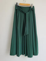 Falda Midi A-Line Elegante De Cintura Alta Para Mujer REALEFT Con Bolsillos Estilo Coreano Casual Suelta Y Solidaria Con Cinturón - details 43