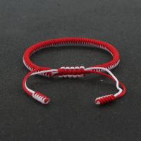 Pulsera Tíbetana Budista De Suerte Para Parejas Hecha a Mano Con Cordón Rojo Y Blanco Nudo De King Kong Pulsera De Hombre Y Mujer Ajustable De 16-24cm - details 3