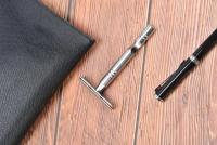 Afeitadora De Seguridad Para Hombres YAQI Matte Chrome Color AC Hoja Excalibur Individual Material De Zinc Aleación Y Latón - details 2
