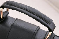 Bolso De Hombro Para Mujer En Color Sólido Con Arrastre Bolso De Mano De Cuero Con Bolsillo Y Cierre De Cubierta Moda Versátil - details 21