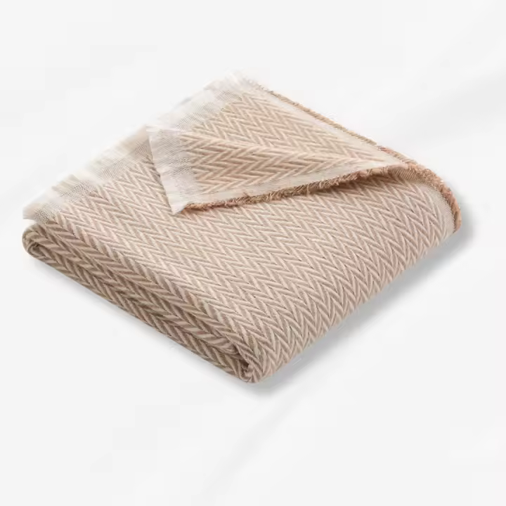 Lanovenanube - Colcha multiusos para sofá y cama ESPIGA. Manta foulard cómoda y práctica. Medida 120x180 cm - 1