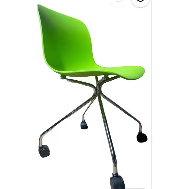 SILLA TROY CON RUEDAS MAGIS - 1
