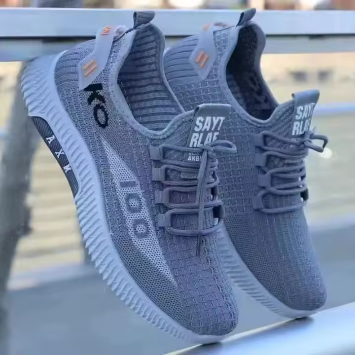 Nuevos zapatos casuales de verano para hombre, zapatos deportivos de malla transpirable para hombre, cómodos, modernos y versátiles. - 1