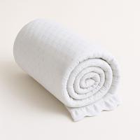 Colcha blanca con volante para cama 90-180 cm. Largo 270 cm, válida para camas de 200 cm- Suave, Transpirable, Ligera y Agradable - details 4