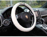 Funda De Volante De Coche De Lana De Oveja Creativa Con Bordado De Peluche Cubierta De Manija Térmica Para Otoño E Invierno - details 27