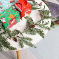Guirnalda De Navidad Con Bayas Rojas Y Conos De Pino Adorno Decorativo Para Fiesta Bodas Y Estufa Regalo De Artesanía Artificial - details 5