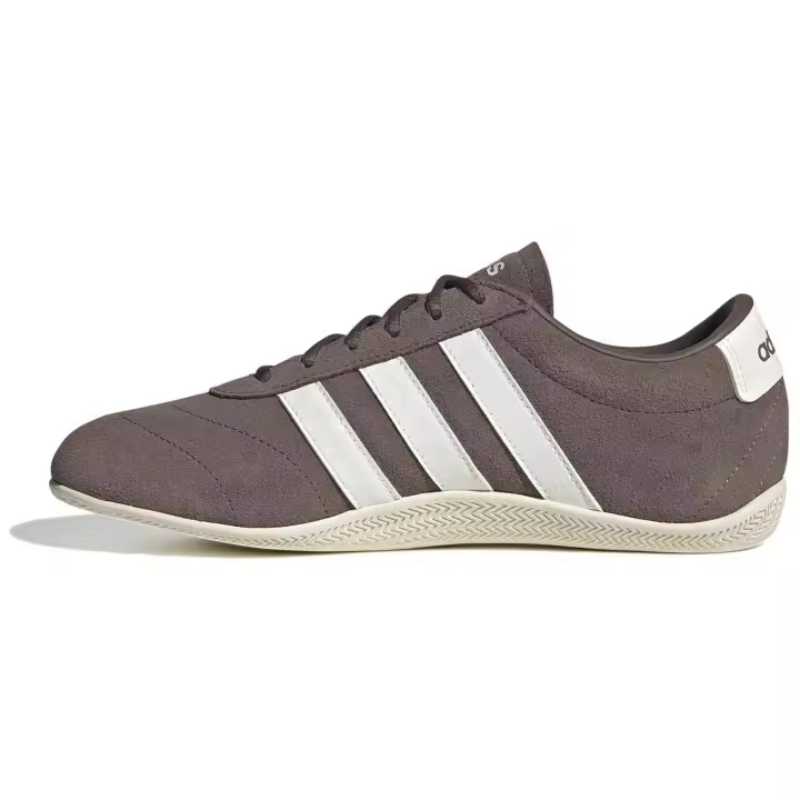 Calzado Adidas modelo Grand Court Lo en color Marrón - 1