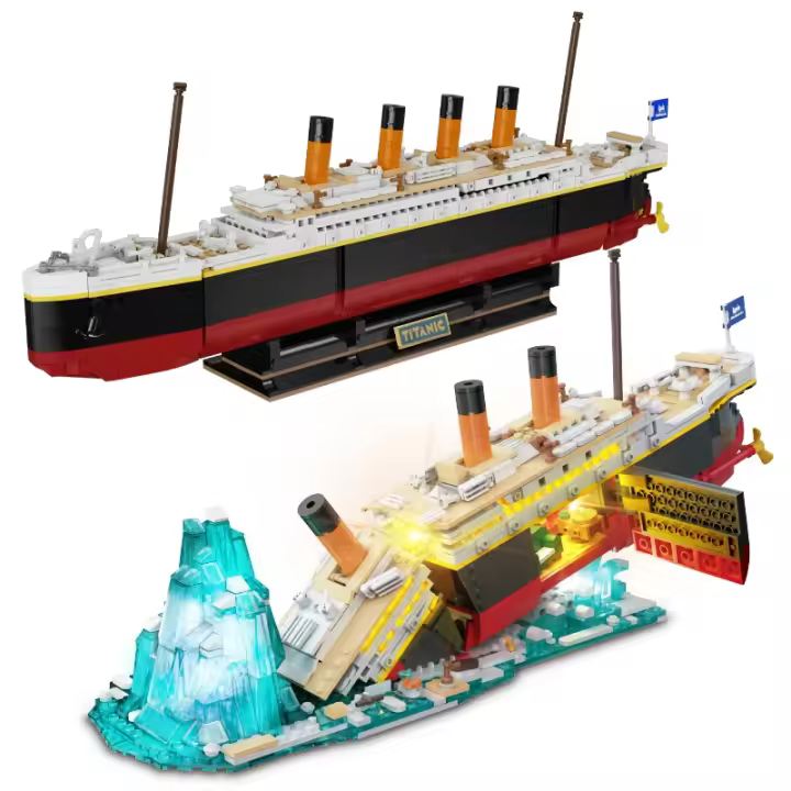 Bloques De Construcción Titanic 1881PCS Barco De Lujo Que Se Hunde Con Luces Para Decoración De Escritorio Juguetes DIY Para Niños Regalos De Vacaciones - 1