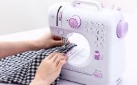 MAGIC SELECT Máquina de Coser Portátil con 2 Velocidades y 12 Puntadas con Kit de Costura Incluido. Mini Máquina de Costura con Pedal, 2 Carretes, Aguja de Recambio, Cortador de Hilo y Luz de Trabajo, Funcionamiento con Cable o Pilas AA (no incluidas). - details 0
