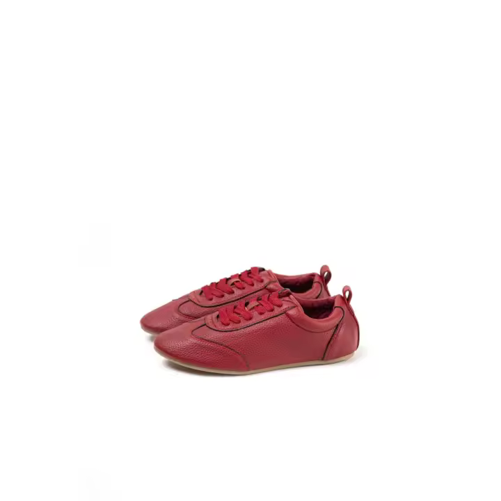 Paloma Wang Zapatillas Doradas de Piel para Mujer, Comodidad y Elegancia en Cada Paso - 1