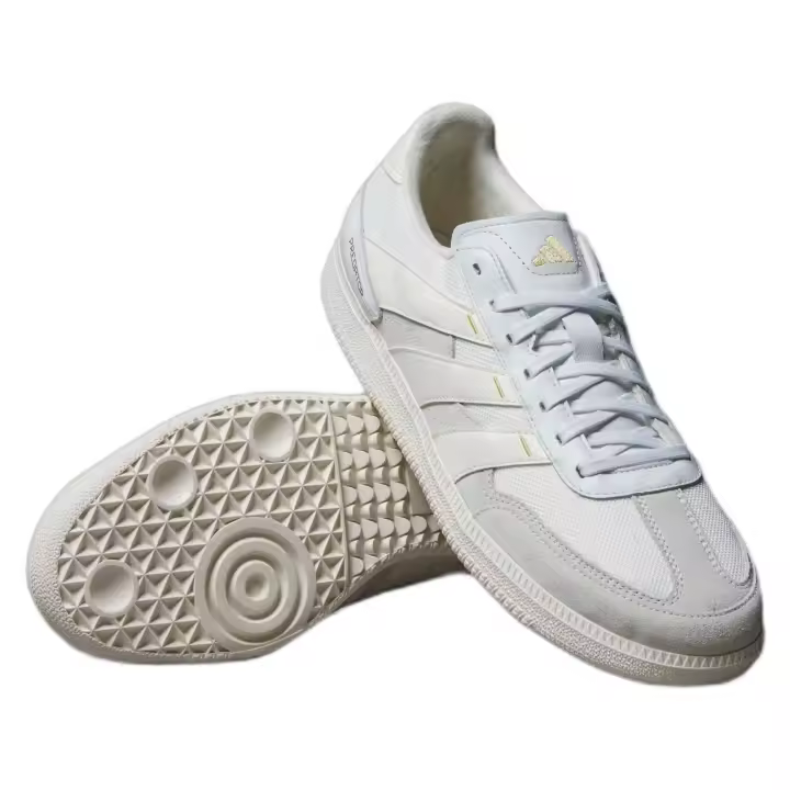 Zapatillas Adidas Predator Freestyle para unisex en color blanco - 1
