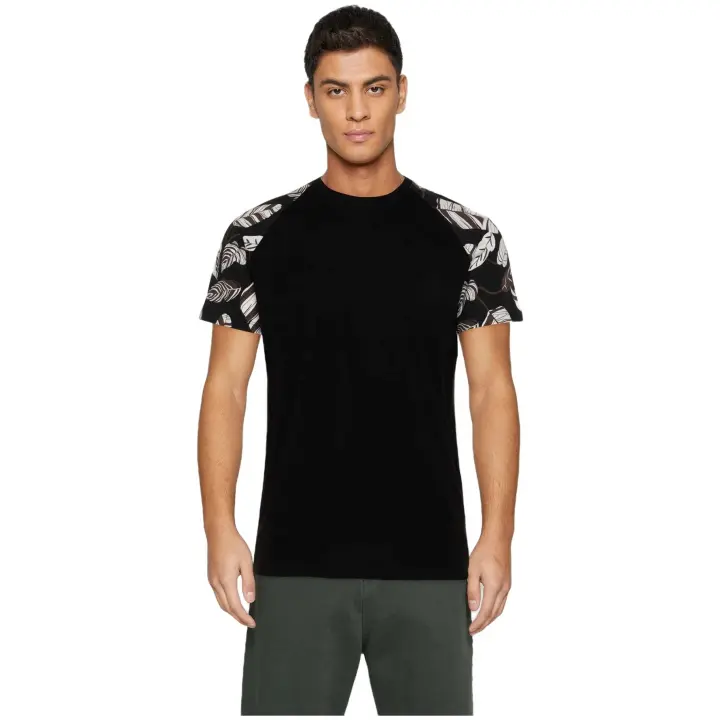 Camiseta de Manga Corta Jack&Jones Becs Tee Ss Crew Neck Raglan para hombre en color negro - 1