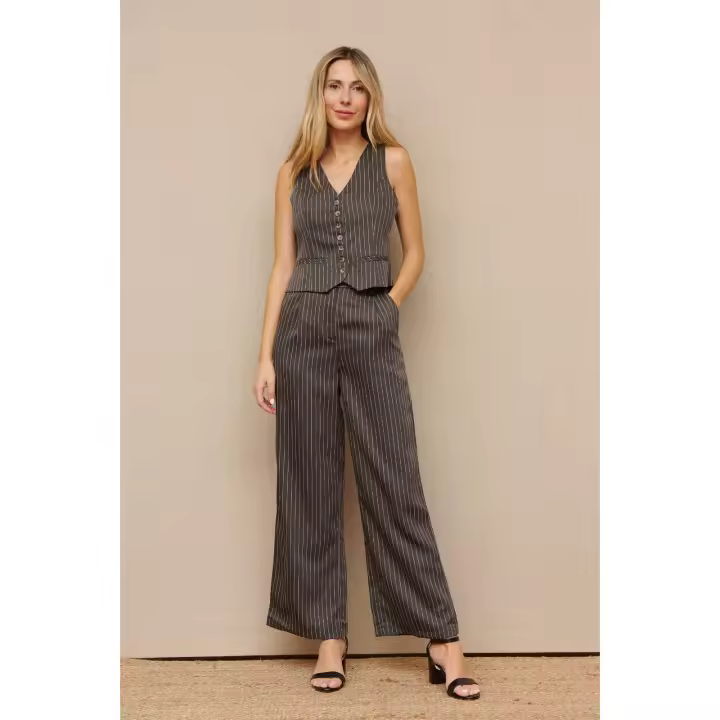 SOLO VENTA PANTALÓN - CONJUNTO GRIS CHALECO Y PANTALÓN LINEAS - Solo Venta Chaleco, Gris, Grey, Rayon, Poliester, Polyester, Elastano, Primavera Verano para Mujer - 1