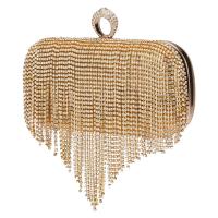 Bolso de mano de lujo con borlas para mujer, bolso de mano para boda. Color Oro. Bolso de lujo para banquete con diamantes de imitación para mujer, bolsa de noche con decoración de borlas, brillante. Distribuye Distrilocu - details 1