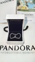 Pandora Pendientes de Aro en Plata de Ley S925 Charm de Corazón Abrazo  292236C00，Incluye Caja Original - details 3
