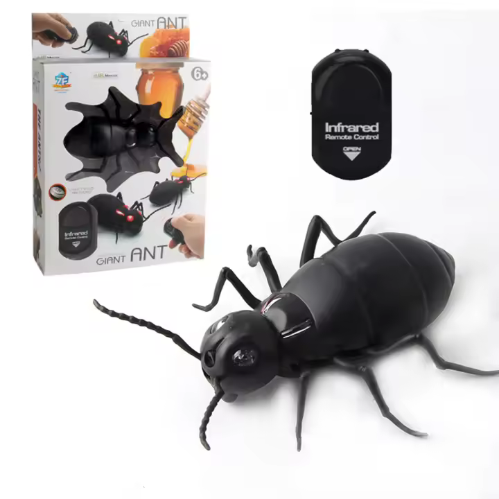 Extraño Juguetes De Terror Para Halloween: Rociador De Mala Suerte Control Remoto De Roedor Y Araña Simulación Divertida Para Niños - 1