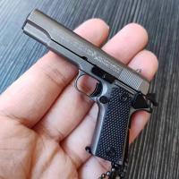 Pistola De Modelo Miniatura 1:3 G34 TTI Semi Aleación Juguetes Para Niños Y Adultos Llavero Colgante De Bolsa Craft - details 4